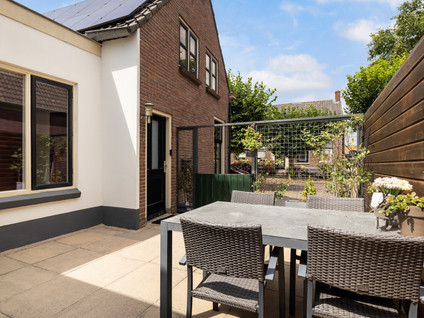 Voorstraat 11