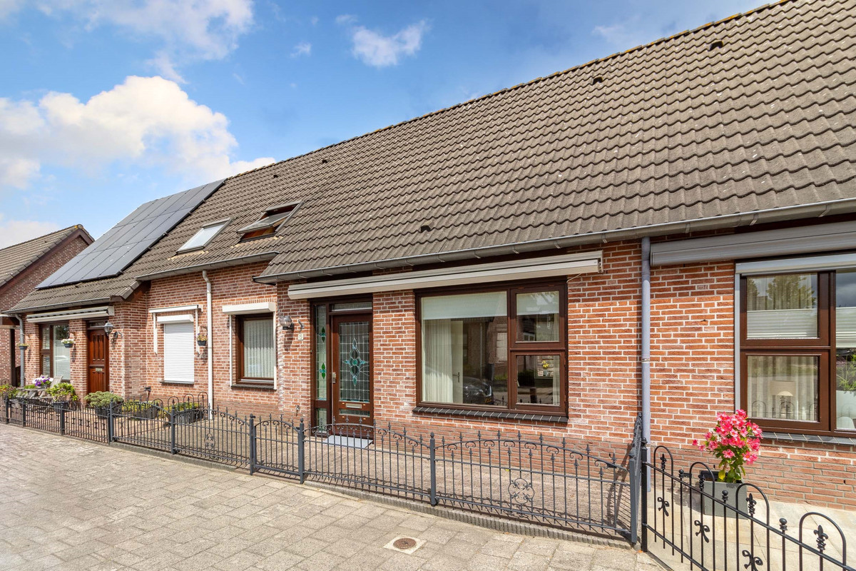 Tussenwoning te koop: Voor Anker 15, Bunschoten-Spakenburg