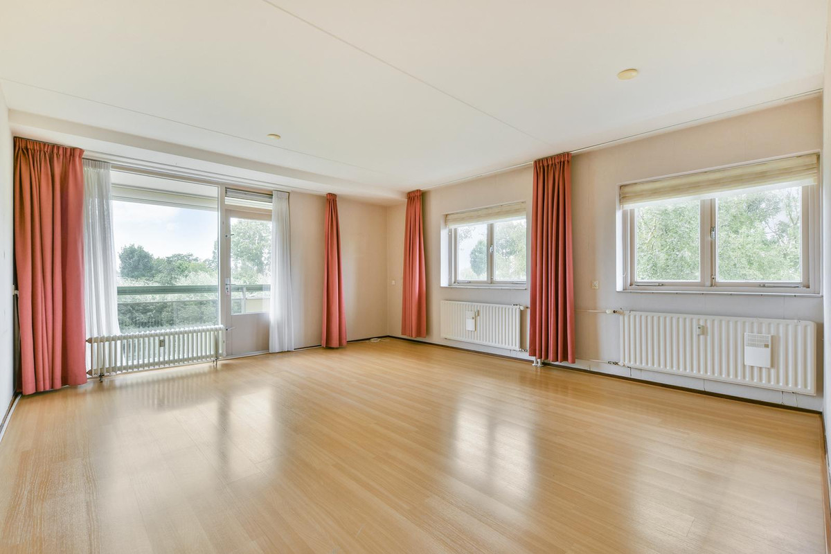 Appartement te koop: Suze Groenewegstraat 99, Purmerend
