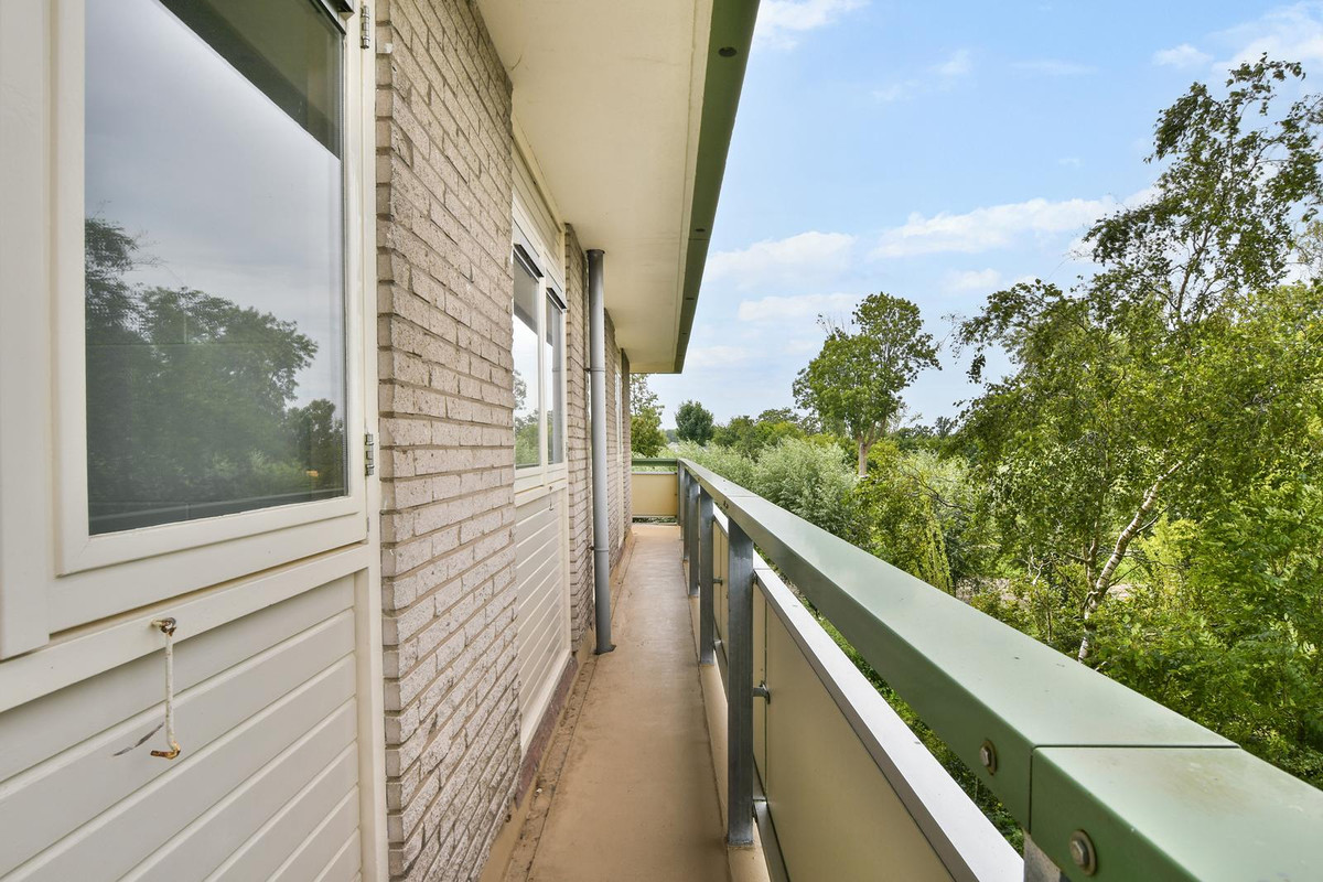 Appartement te koop: Suze Groenewegstraat 99, Purmerend