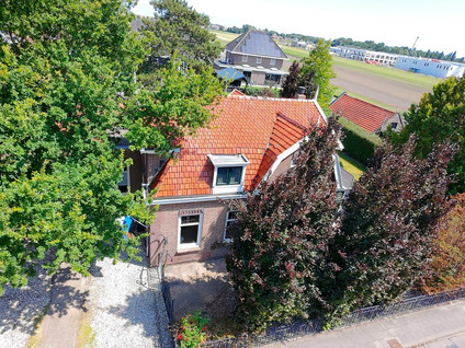 Middenweg 14