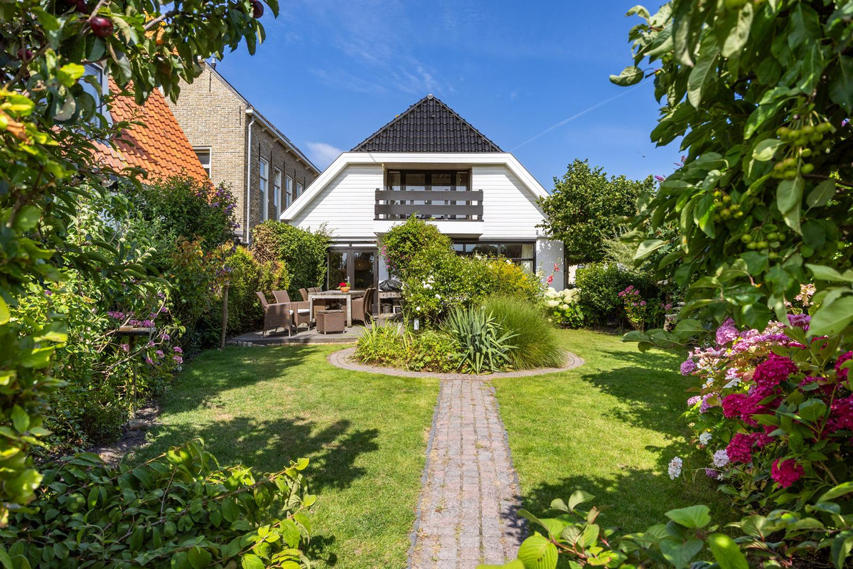 Vrijstaande woning te koop: De Brân 6, Easterlittens