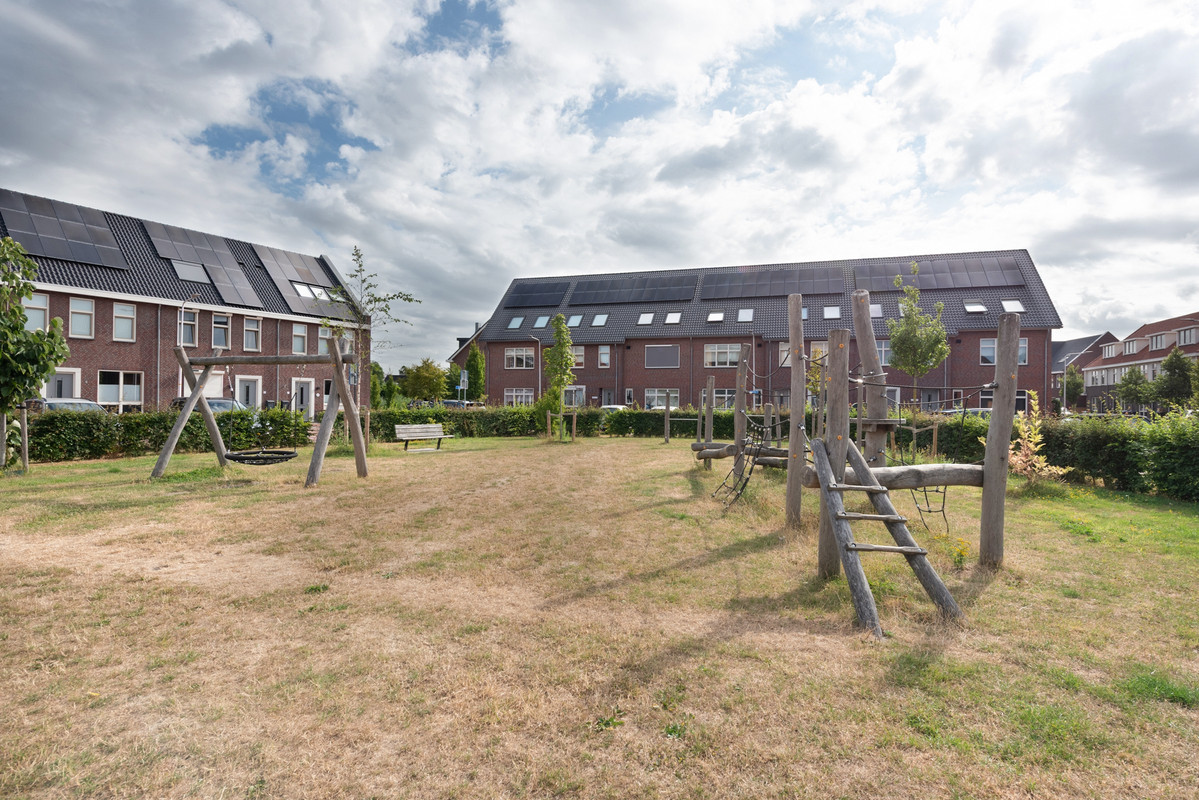 Appartement te koop: Saffier 47, Roelofarendsveen