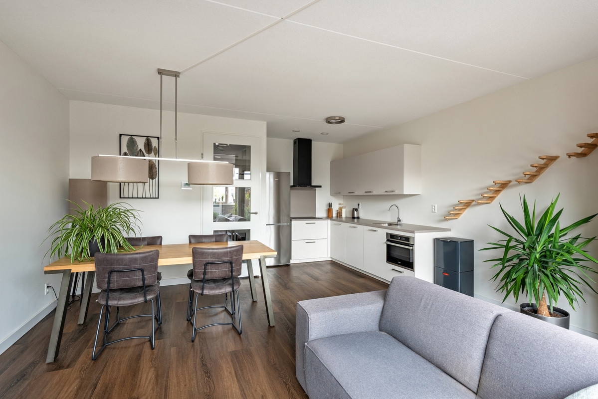 Appartement te koop: Saffier 47, Roelofarendsveen