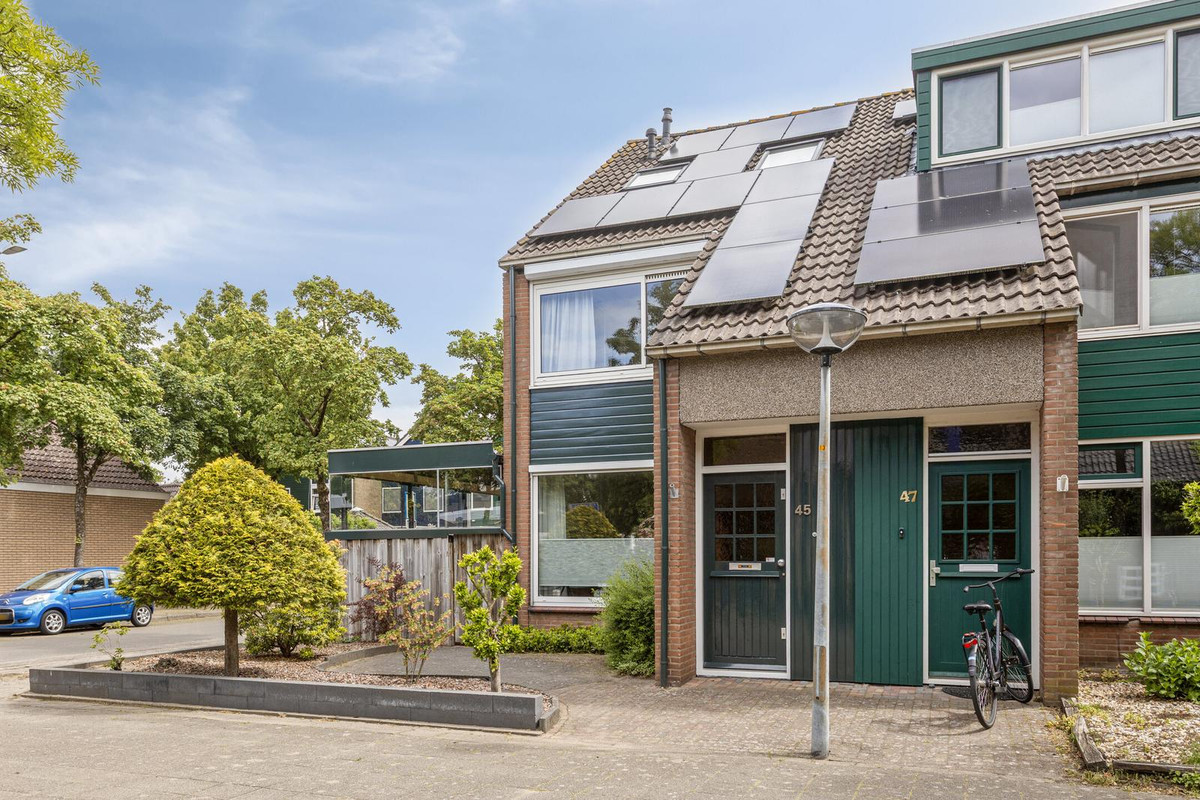 Hoekwoning te koop: Sint Hubertus 45, Ede