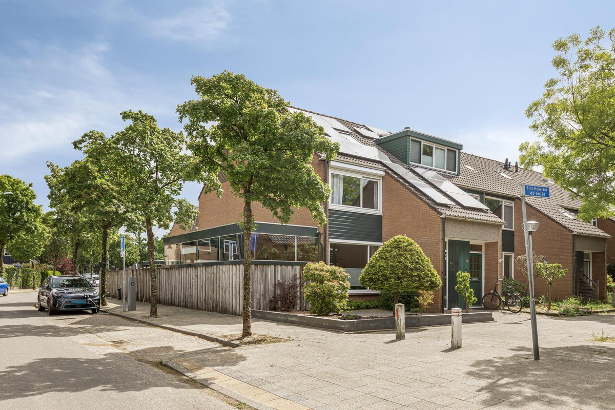 Hoekwoning te koop: Sint Hubertus 45, Ede