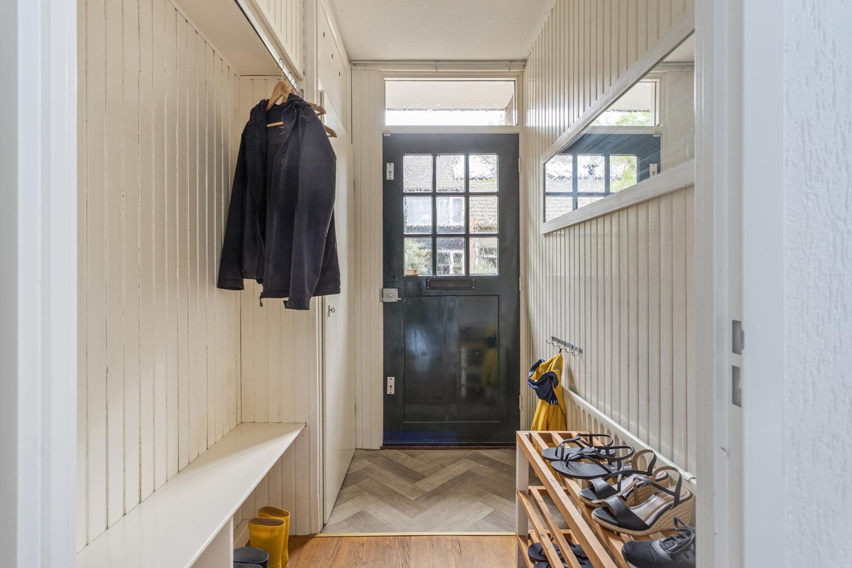 Hoekwoning te koop: Sint Hubertus 45, Ede