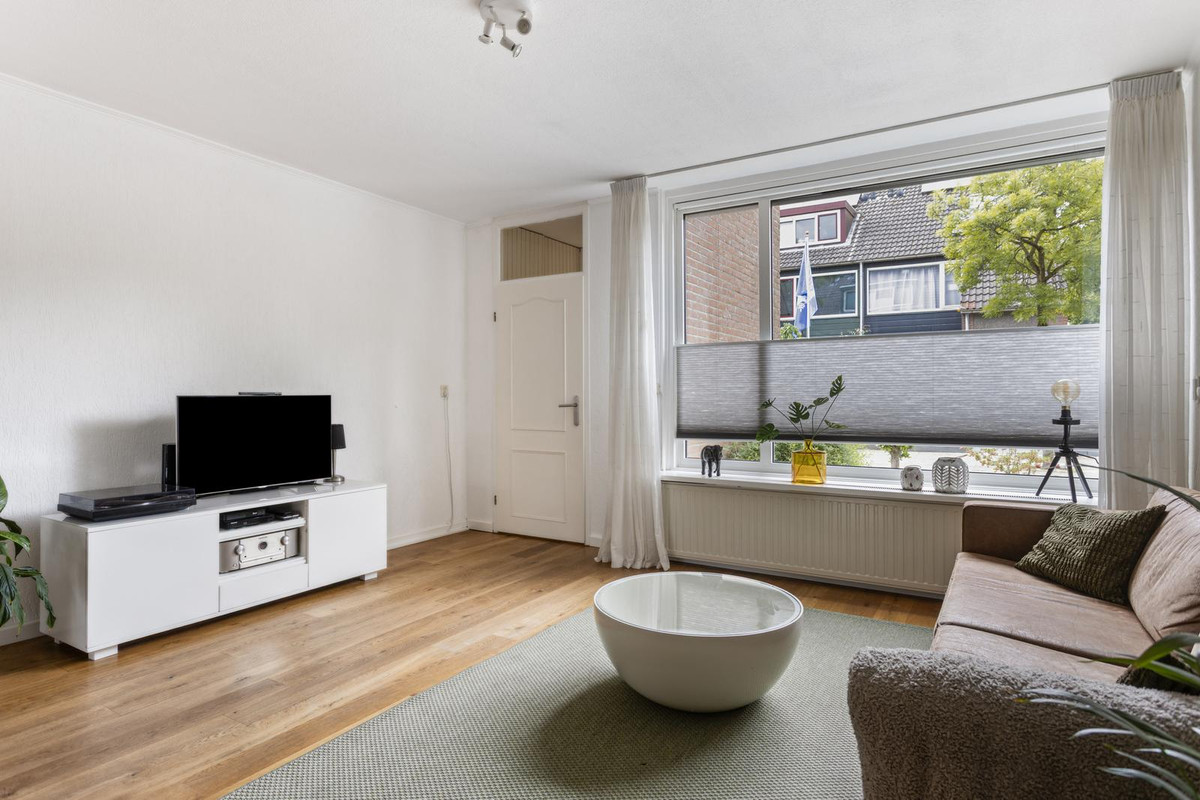 Hoekwoning te koop: Sint Hubertus 45, Ede