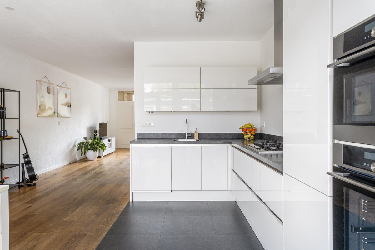 Hoekwoning te koop: Sint Hubertus 45, Ede