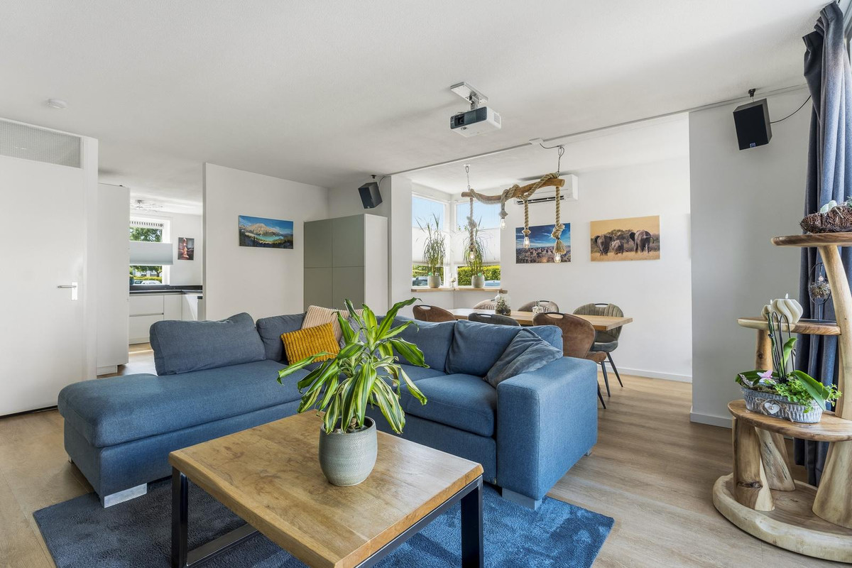 Hoekwoning te koop: Roald Dahlpad 1, Arnhem
