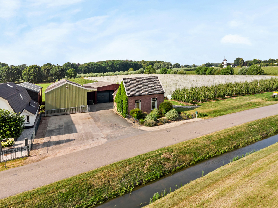 Vrijstaande woning te koop: Beemd 2, Enspijk