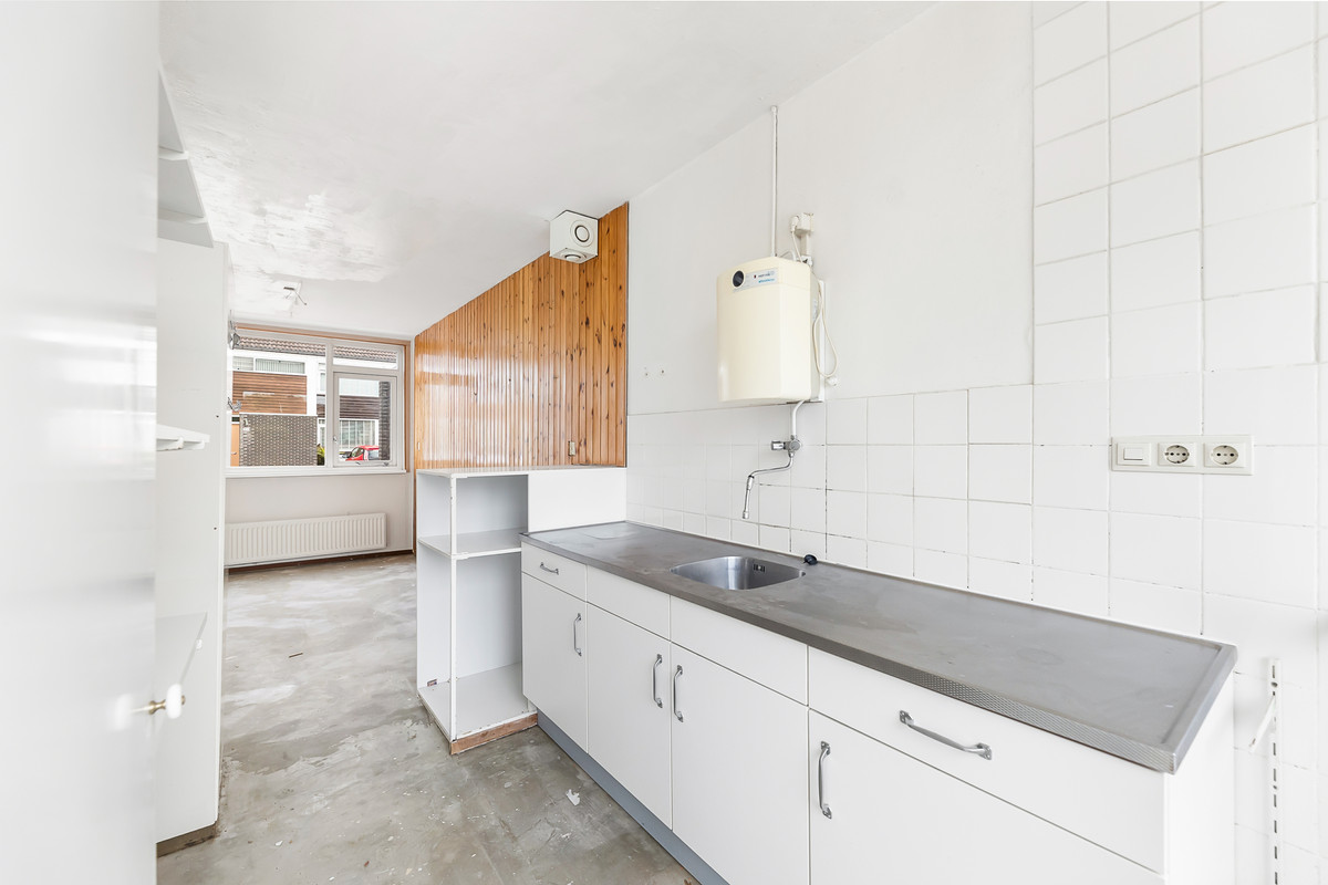 Tussenwoning te koop: Ijsselstraat 19, Oost-Souburg