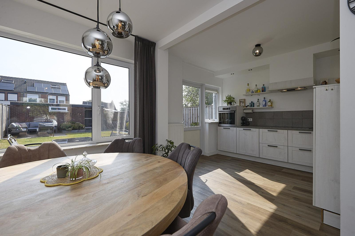 Hoekwoning te koop: Korenbloemstraat 2, Hoek