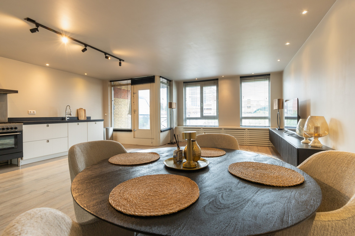 Appartement te koop: Kruisweg 979B, Hoofddorp