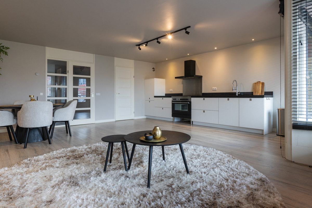 Appartement te koop: Kruisweg 979B, Hoofddorp
