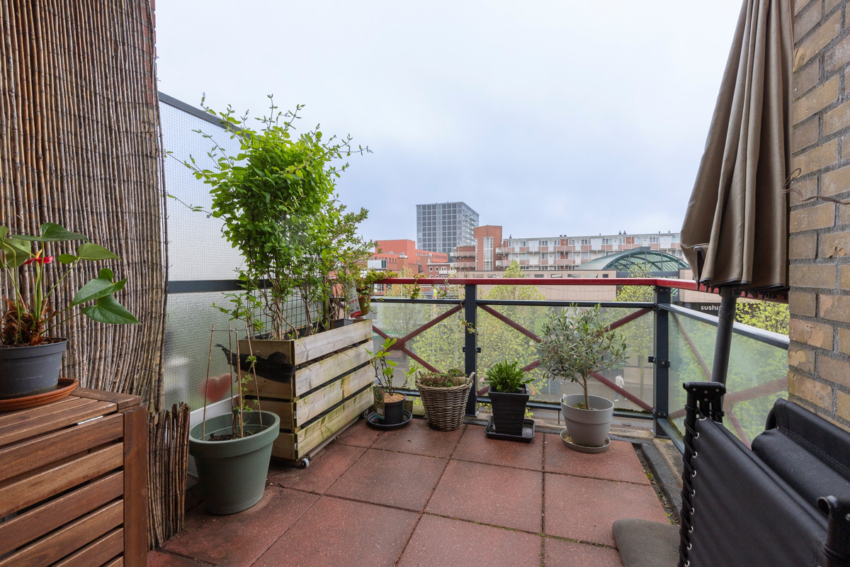Appartement te koop: Kruisweg 979B, Hoofddorp