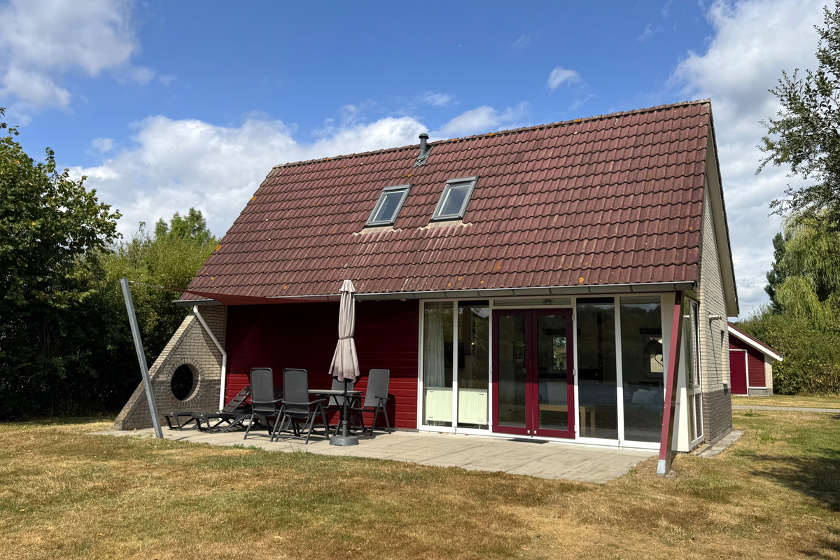 Vrijstaande woning te koop: Sandurdreef 5-166, Emmen