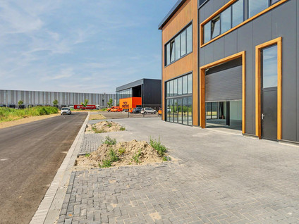 Einsteinweg 47b