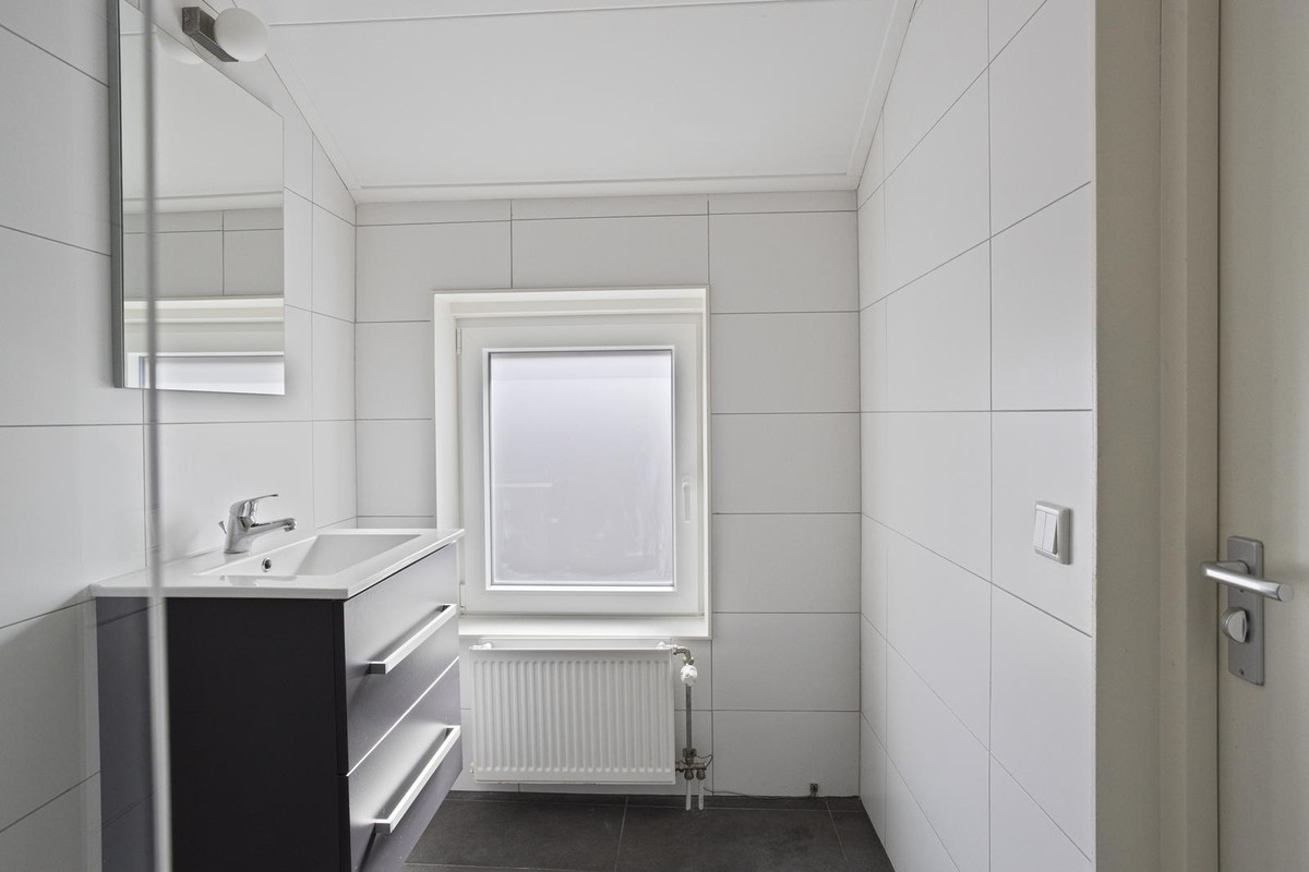 Tussenwoning te koop: Herradesstraat 67, Dordrecht