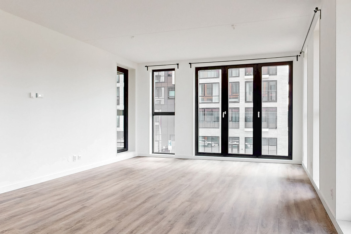 Appartement te koop: Mies Van Der Rohestraat 123, Hoofddorp