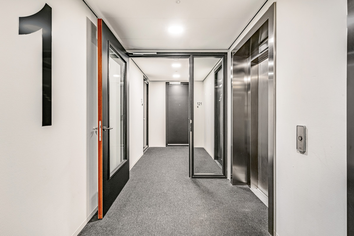 Appartement te koop: Mies Van Der Rohestraat 123, Hoofddorp