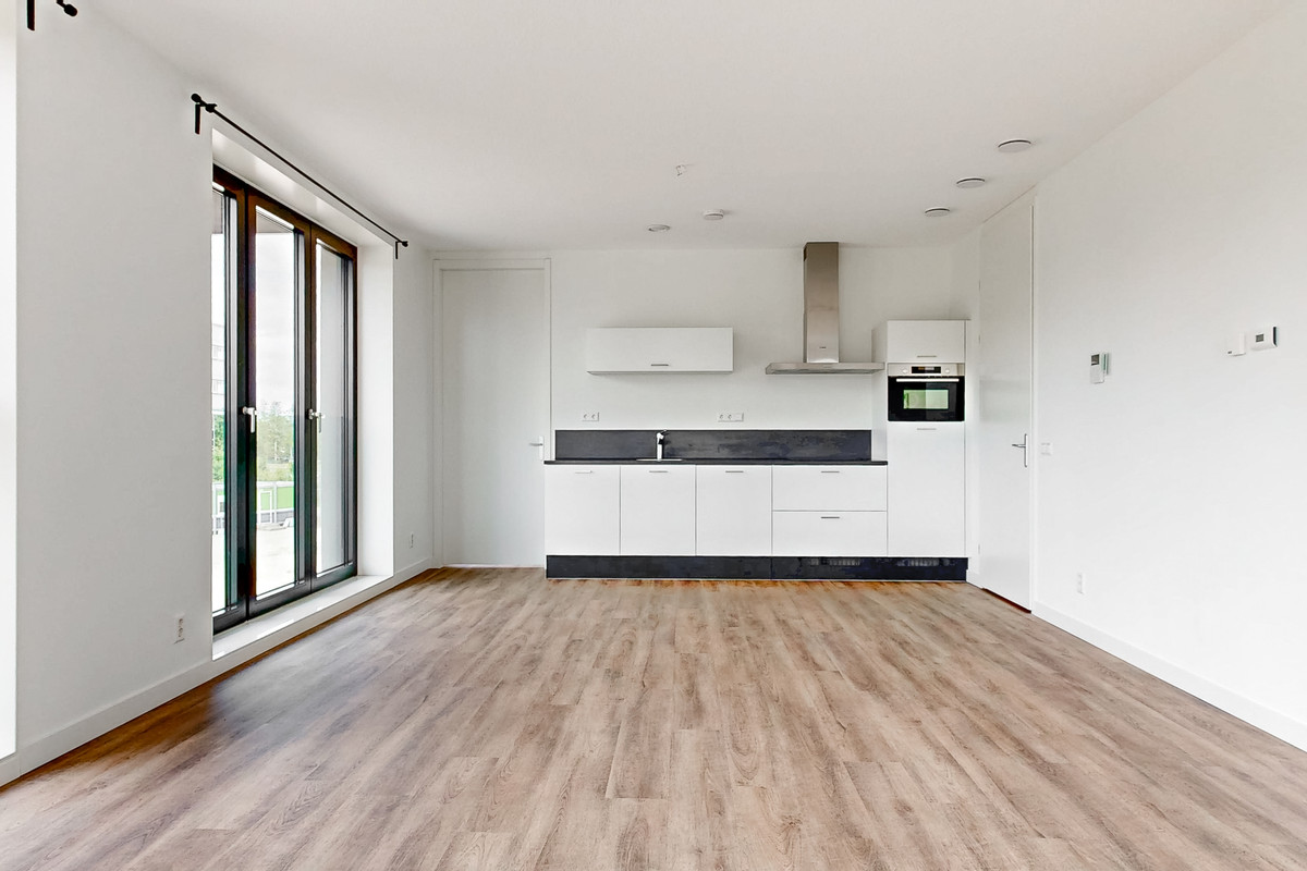 Appartement te koop: Mies Van Der Rohestraat 123, Hoofddorp