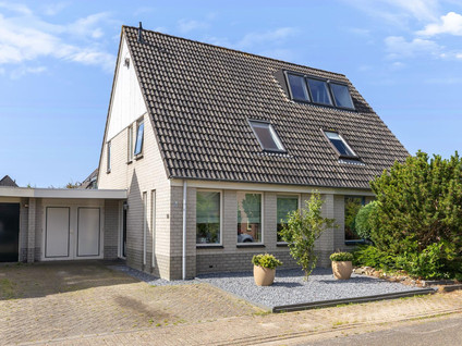 Koperwiek 19