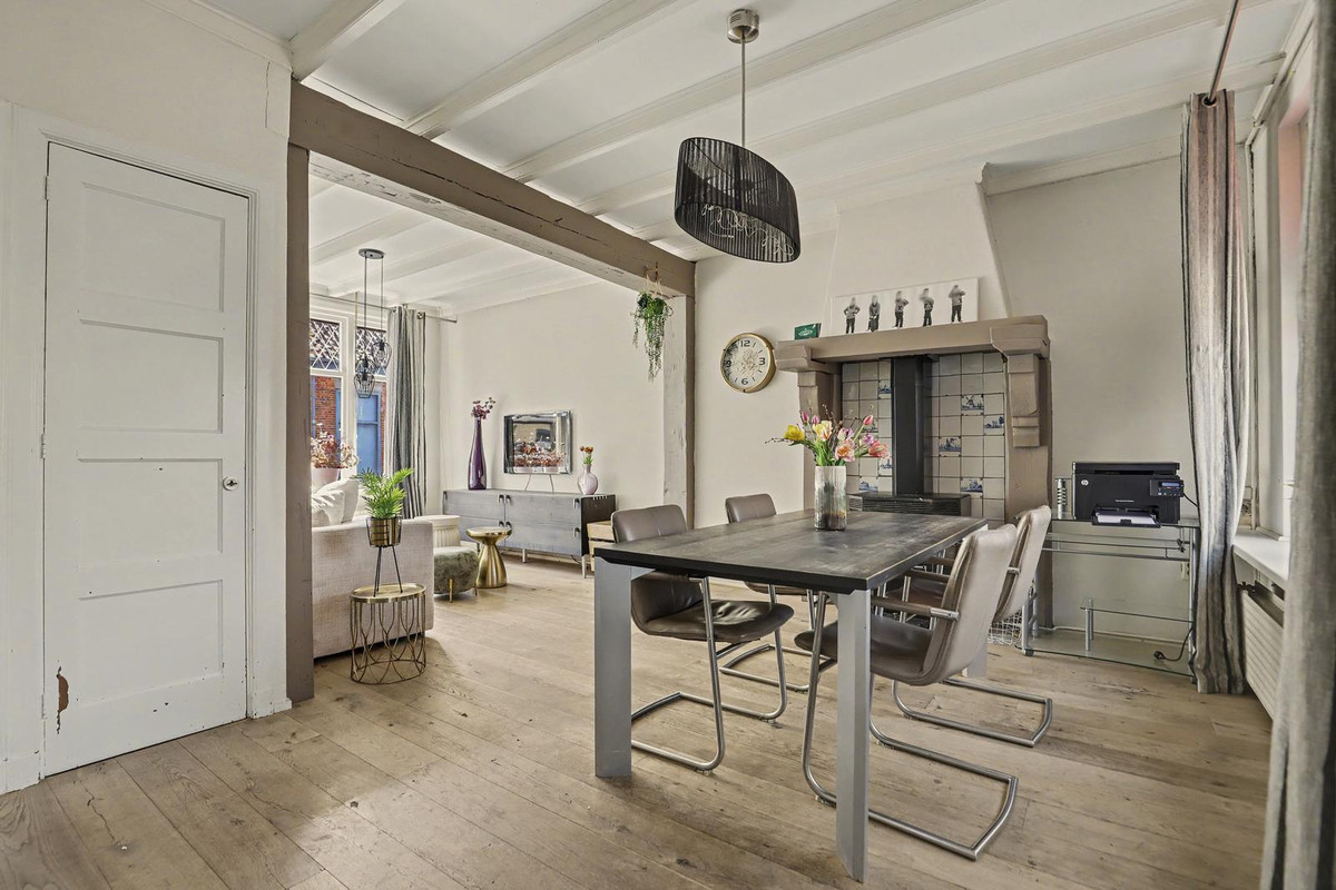 Twee-onder-één-kap te koop: van Randwijckstraat 8, Yerseke