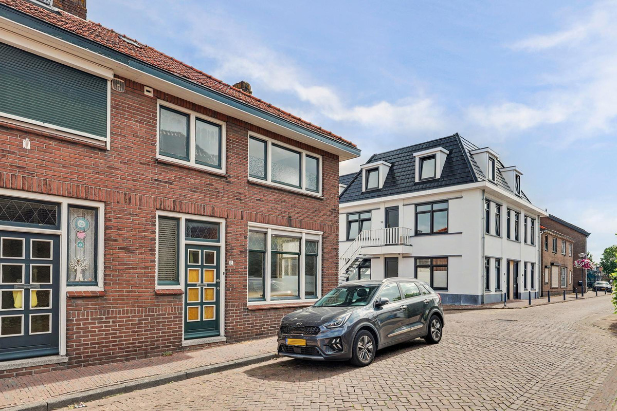 Hoekwoning te koop: Paardenmarkt 15, Yerseke
