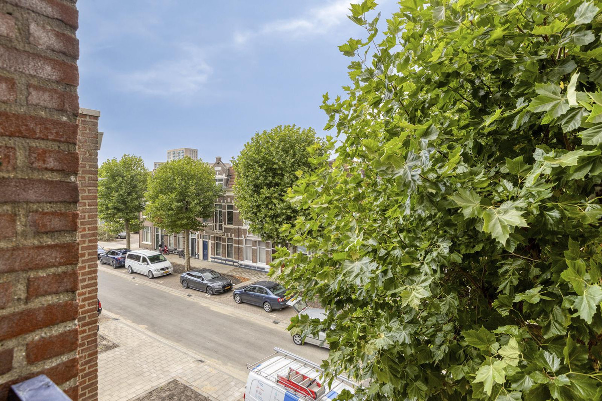 Appartement te koop: Van Dishoeckstraat 154, Vlissingen