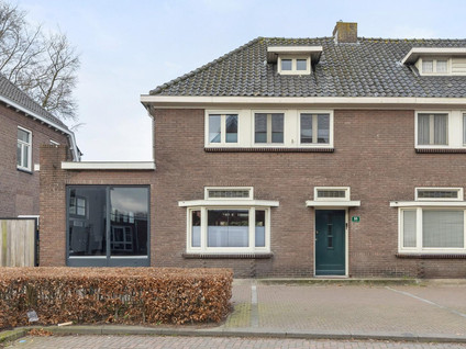 Sluisstraat 25
