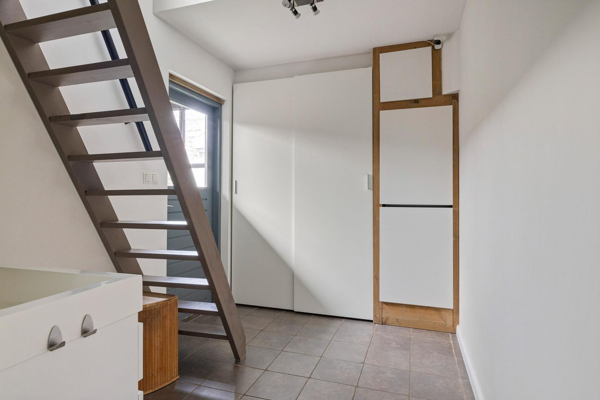 Hoekwoning te koop: Sluisstraat 25, Veghel