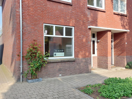 Kerkstraat 32