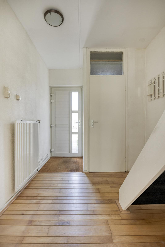 Tussenwoning te koop: Lubecker Bocht 4, Veendam