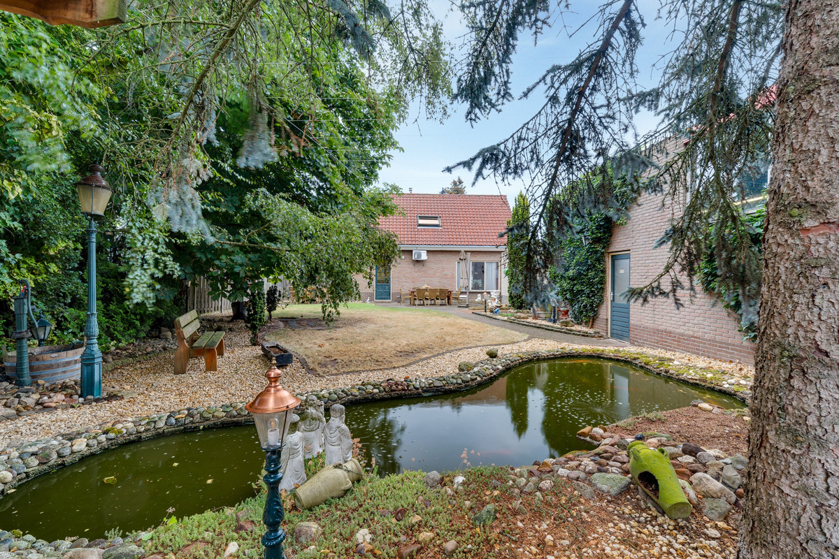 Vrijstaande woning te koop: Fleuweweg 6, Enter