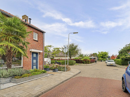 Burgemeester van Oeverenstraat 21