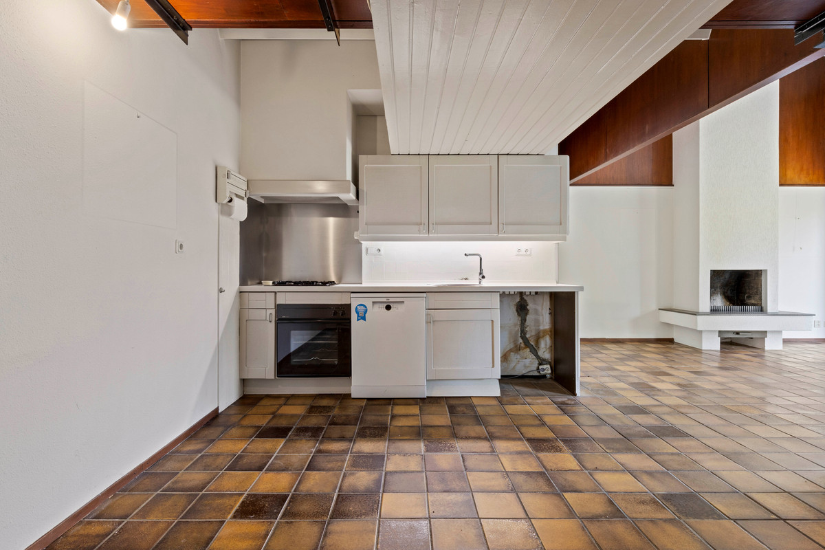 Tussenwoning te koop: Gansbeek 82, Geleen
