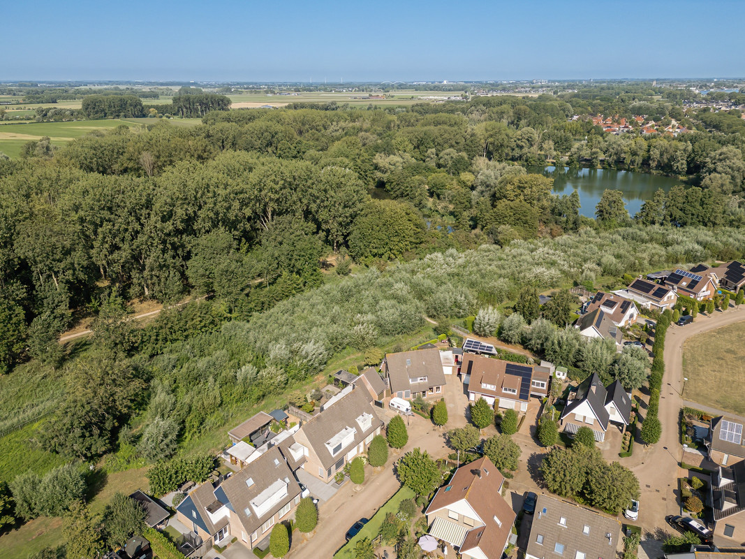 Twee-onder-één-kap te koop: Wilgenhof 29, Giessen