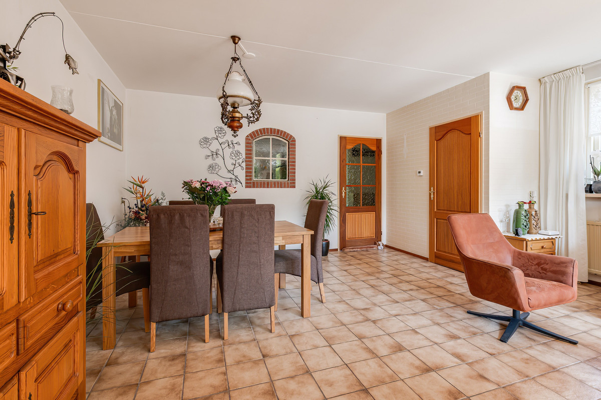 Twee-onder-één-kap te koop: Wilgenhof 29, Giessen
