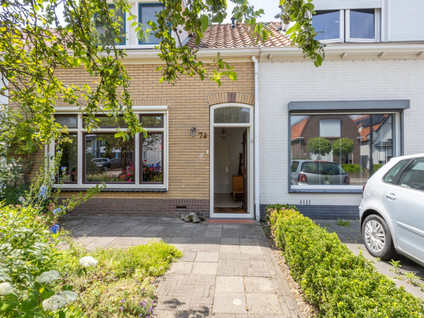 Damstraat 74