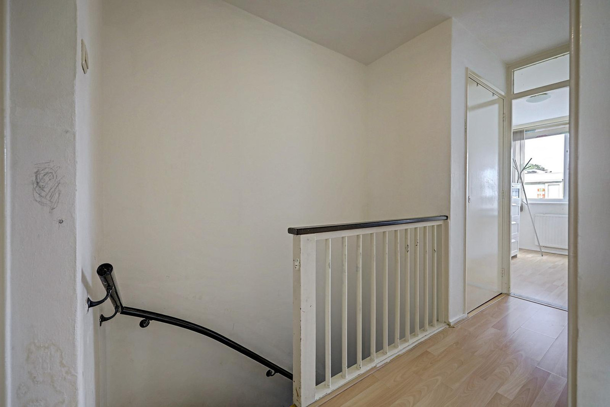 Tussenwoning te koop: Kalmoesstraat 31, Hoogvliet Rotterdam