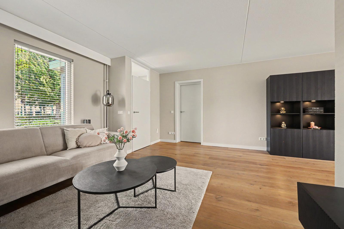 Twee-onder-één-kap te koop: Marga Klompéstraat 31, Waalwijk