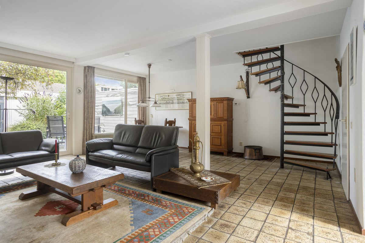Tussenwoning te koop: Jacobsberg 33, Halsteren