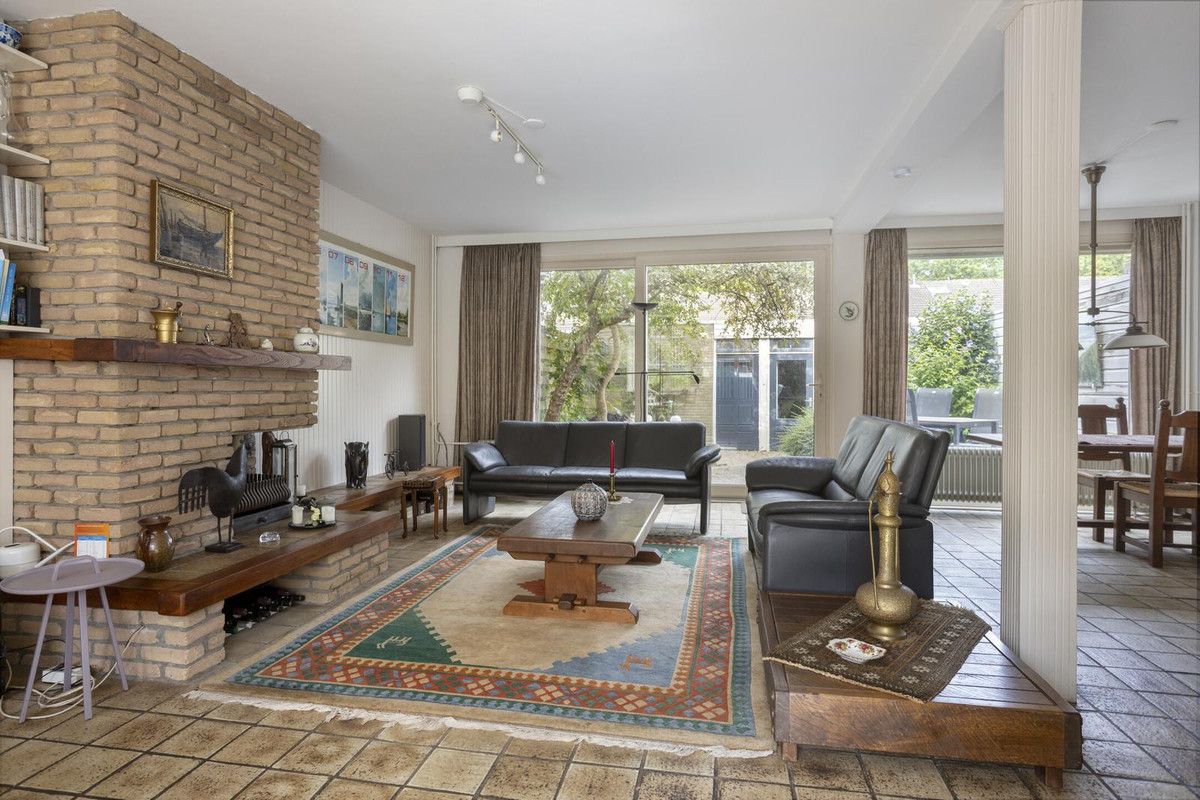 Tussenwoning te koop: Jacobsberg 33, Halsteren