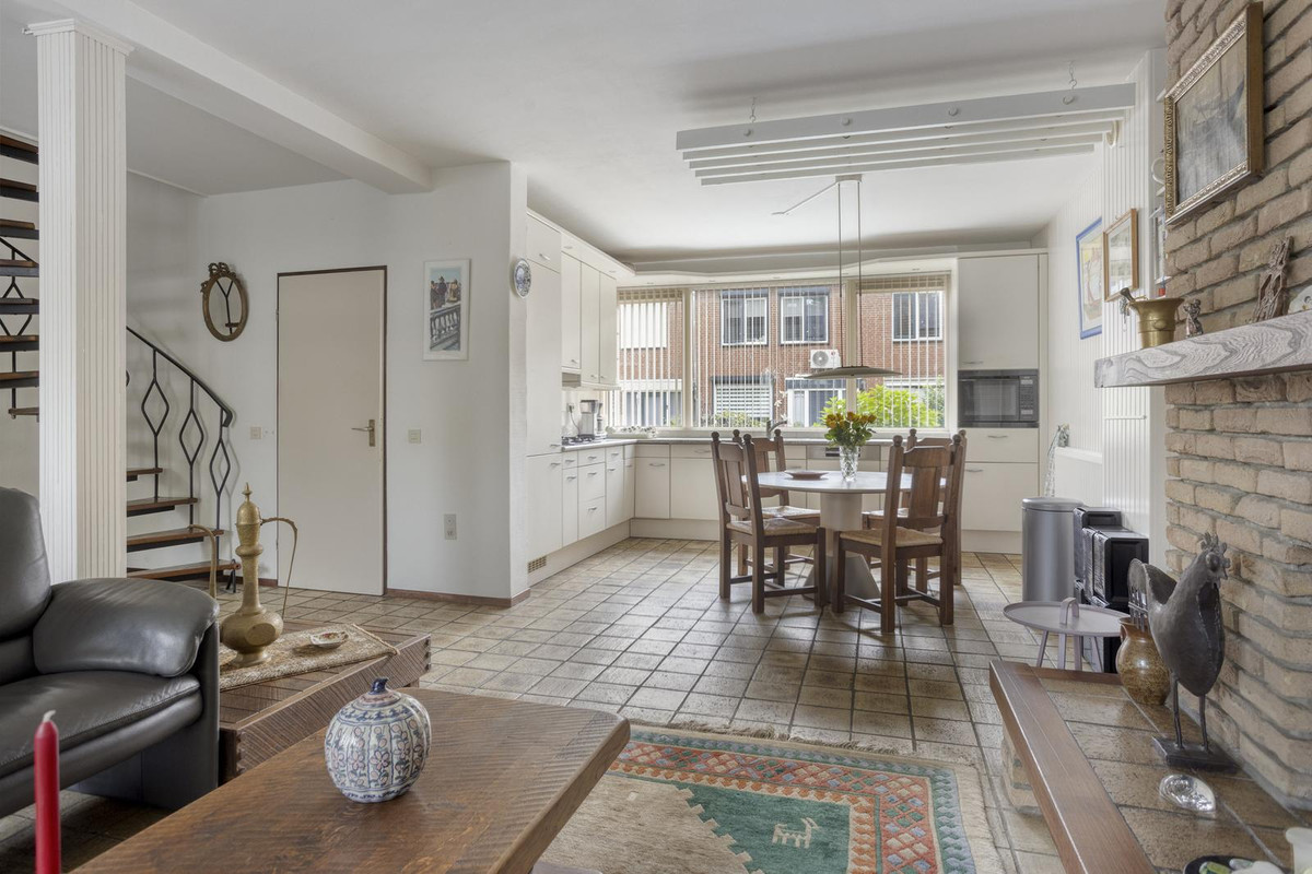 Tussenwoning te koop: Jacobsberg 33, Halsteren