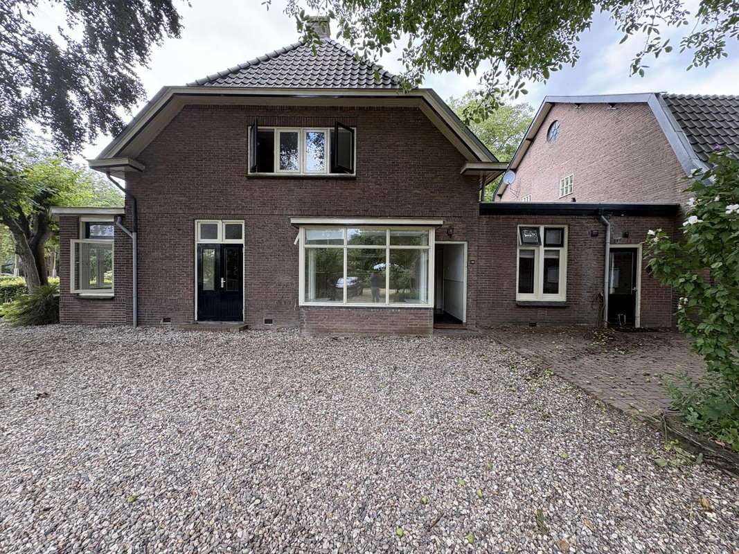Twee-onder-één-kap te huur: Ressensestraat 32, Ressen