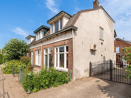 Nieuwe Tielseweg 42