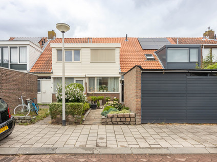 Bernhardstraat 11