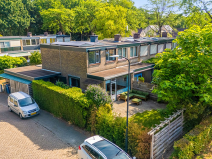 Schoolbeek 1
