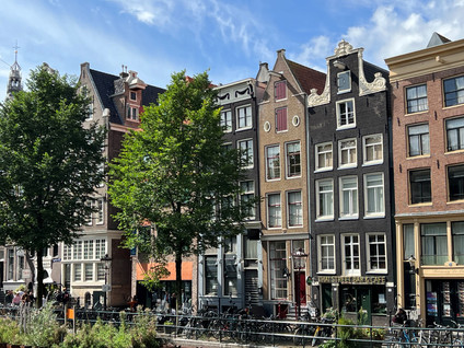Oudezijds Voorburgwal 34